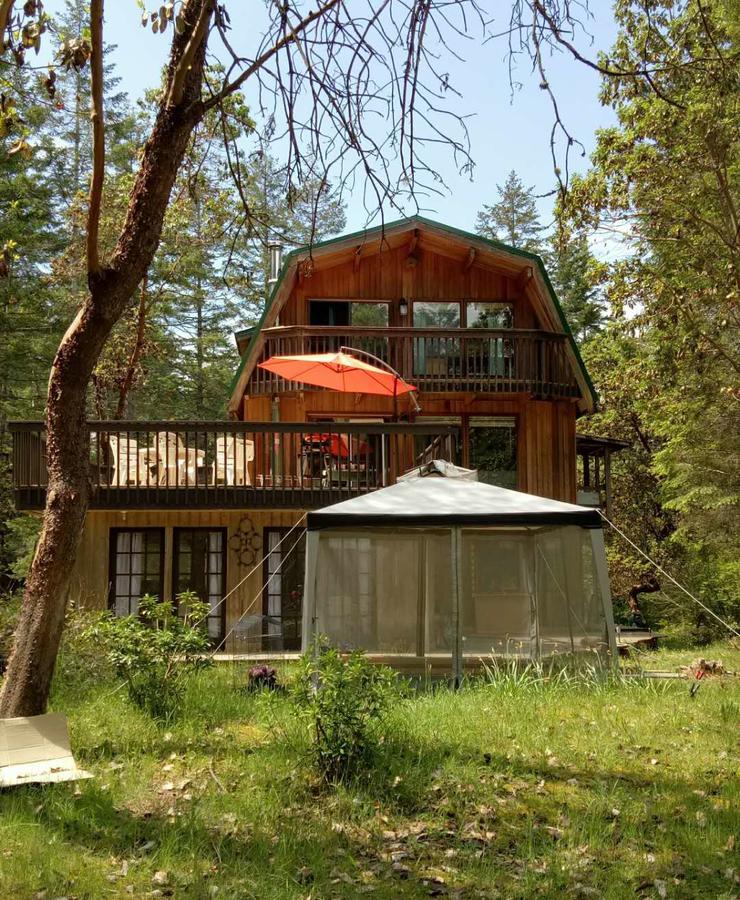 Gabriola Central B&B Exteriér fotografie